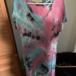 TIE DYE SUMMER MAXI DRESS SIZE XL ONLY WORN ONCE